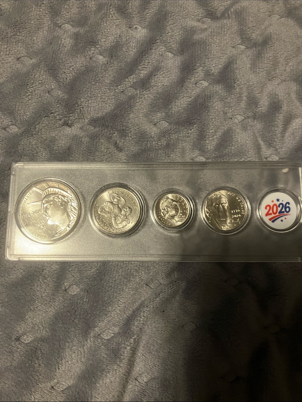 Unbranded Silver-Tone Collectible Coin Set - 5 Pieces